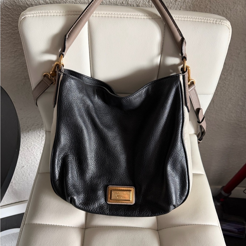 Marc Jacobs Too Hot to Handle Soft Leather Black, Tan and Cream Shoulder Bag - Picture 3 of 16